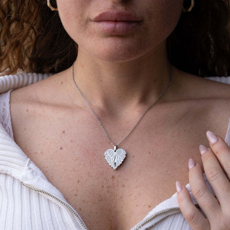 👼Angel Wings Necklace Personalized with Name Angel Locket Heart Neckl