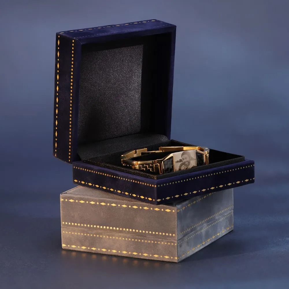 Italian Velvet Bracelet Box