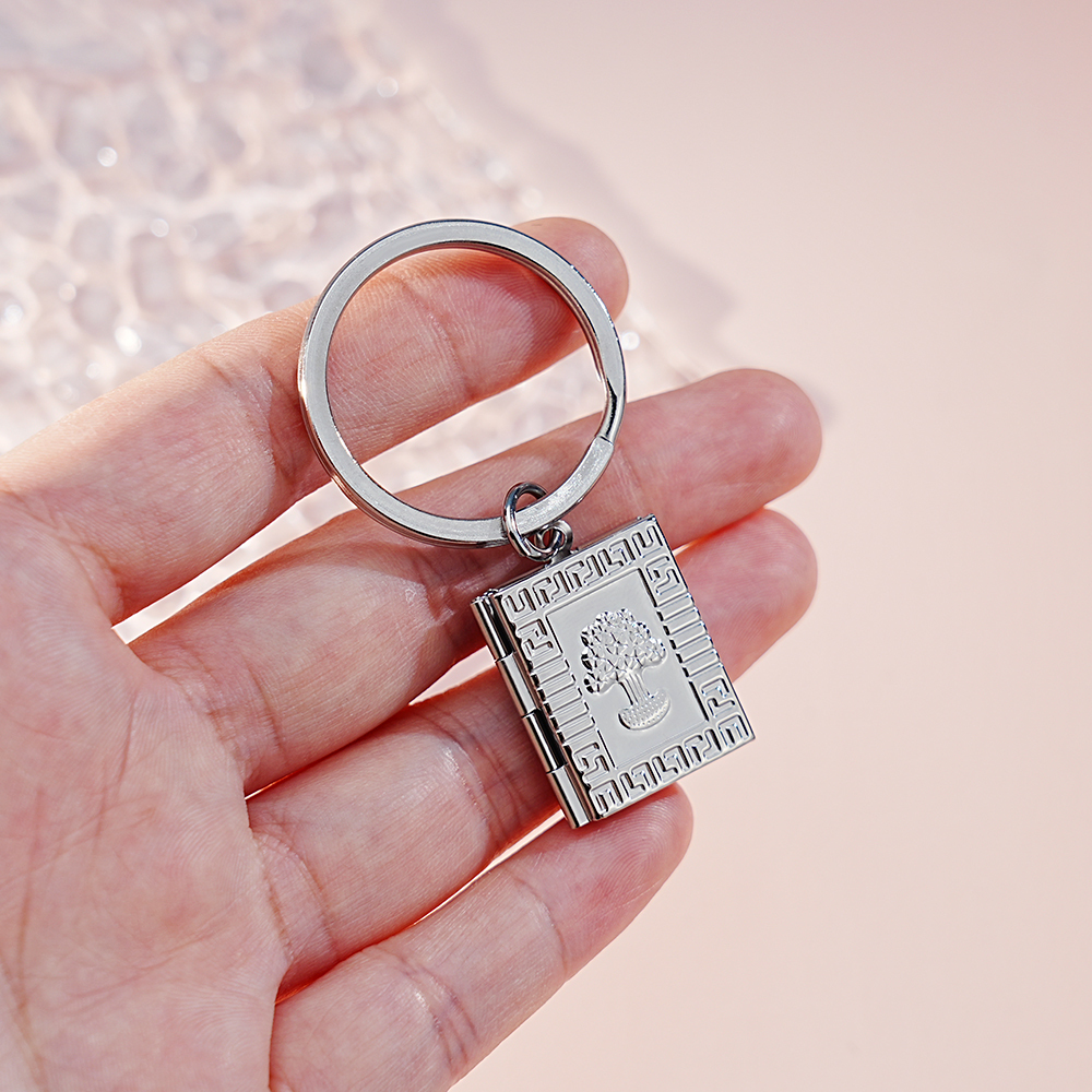 Mother's Day Gift Retro Exquisite Double-Sided Photo Frame Keychain