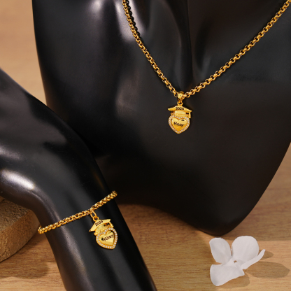 🎓 Personalized Graduation Cap Necklace & Bracelet
