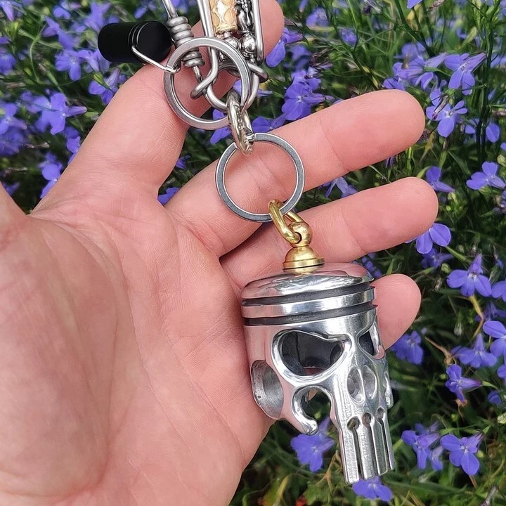 🎃Halloween Early Sale🎃 Piston art skull keychain (pendant/flashlight/bottle opener)