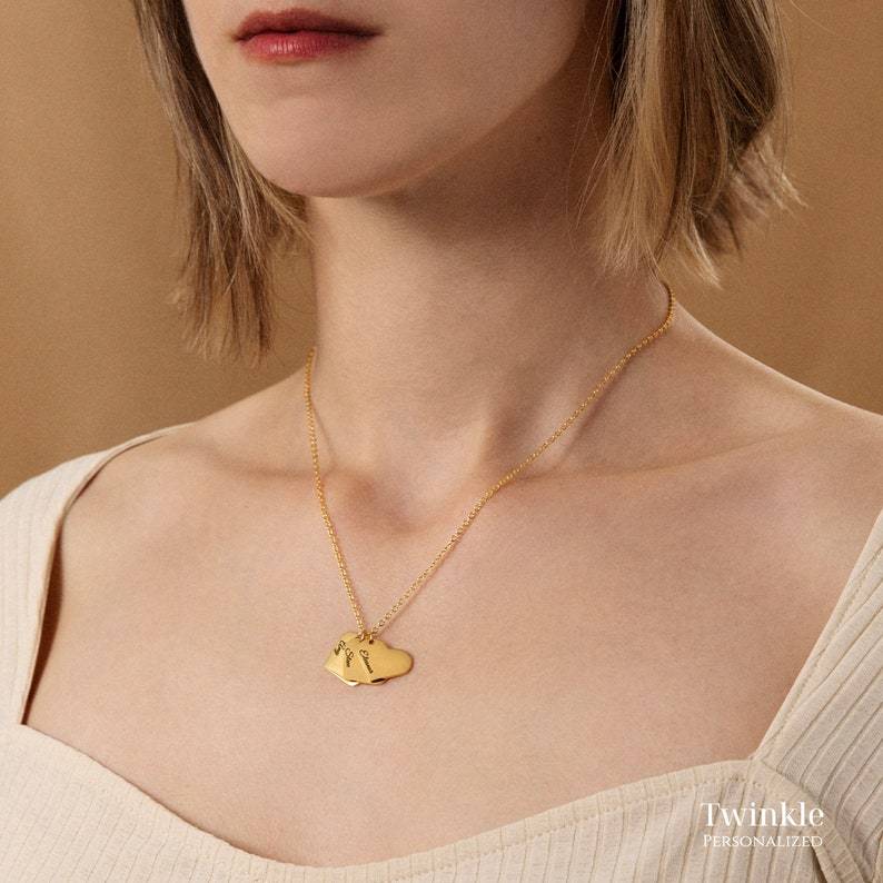 Personalized Jewelry Mother's Day Gift for Her Name Engraved Heart Necklace Friendship Unique Jewelry Meaningful Gift for Mom