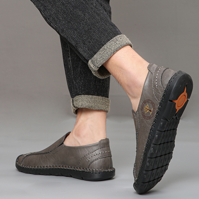 Next-Level Quality 🚀Men's Genuine Leather Loafers – Handcrafted, Slip-On, Anti-Slip Sole, Comfortable & Durable