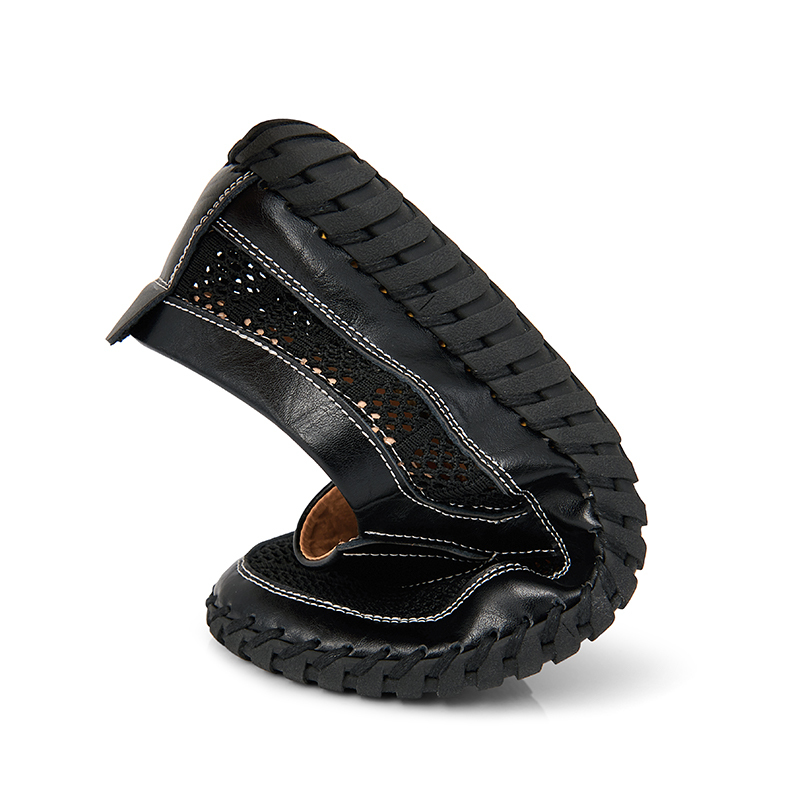 Men's Breathable Hollow Handmade Loafers Leather Breathable Mesh Fashion Slip Boat Shoes Business Formal Casual Walking Shoes