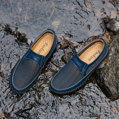 Men's Breathable Hollow Handmade Loafers Leather Breathable Mesh Fashion Slip Boat Shoes Business Formal Casual Walking Shoes