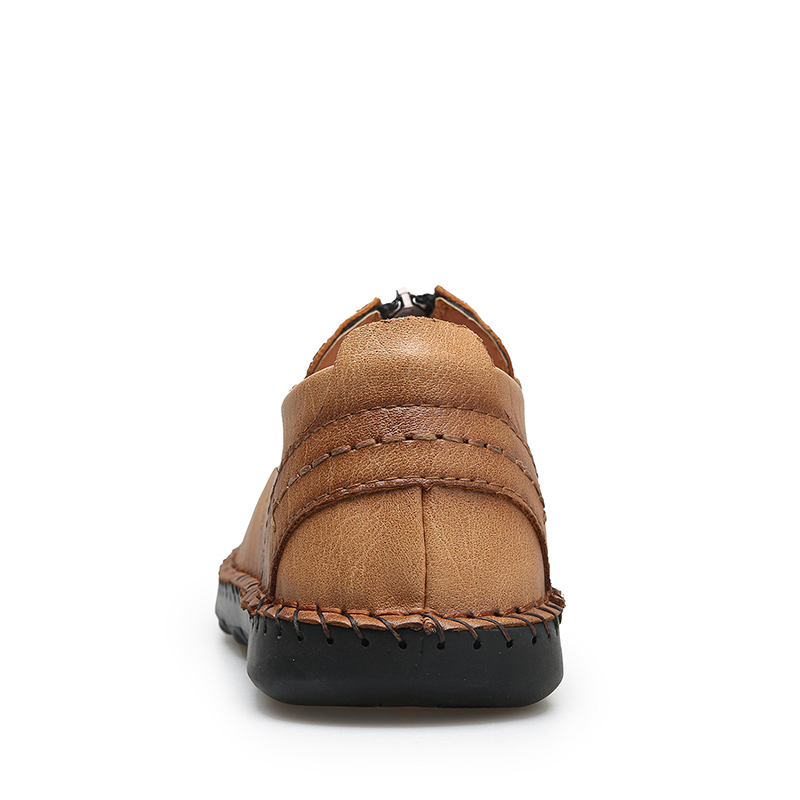 Mens Loafers Slip On Casual Shoes Leather Flat Penny Loafers Outdoor Lightweight Breathable Walking Driving Shoes Comfort Classic Hand Stitching Office Dress Work Shoes Anti Slip Round Toe Moccasins