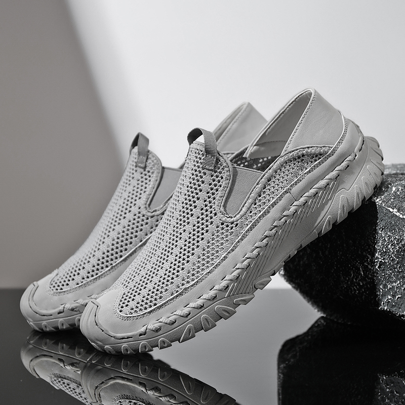 Men's Casual Handmade Breathable Hollow Mesh Loafers Outdoor Lightweight and Fashionable Soft Soled Driving Shoes