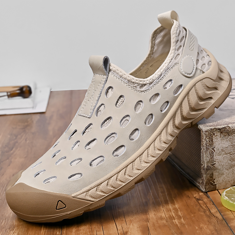 Men's Mesh Barefoot Hiking Shoes Summer Breathable Casual Walking Water Shoes Quick Dry Beach Sandals Outdoor Camping Climbing Adventure Sneakers