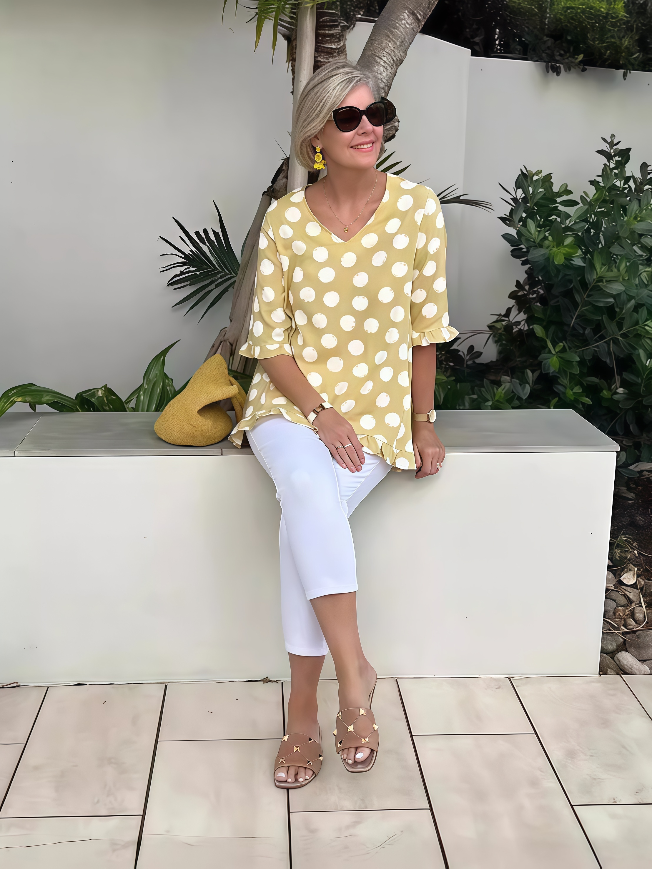 Summer Short-Sleeve V-Neck Polka Dot Printed Cotton-Linen T-Shirt