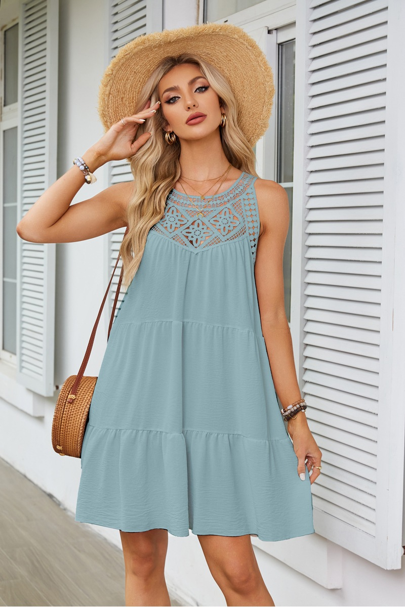 Hollow-out Lace Paneled Halter A-line Dress
