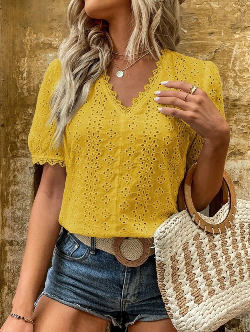 Solid-color Short-sleeved Cutout Blouse