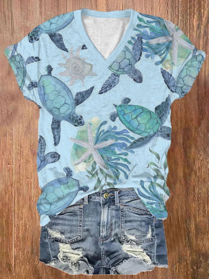  Buy 3 Get 15% Off Women's Hawaiian Turtle Print Casual V-Neck T-Shirt