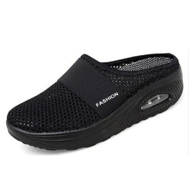 Comfortable and lightweight wedge slippers