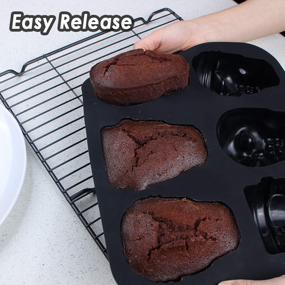 Last Day! 49% OFF 🔥 Halloween Skull Silicone Mold | Spooky Baking Pan for Cake, Pizza & Jelly 💀🎃