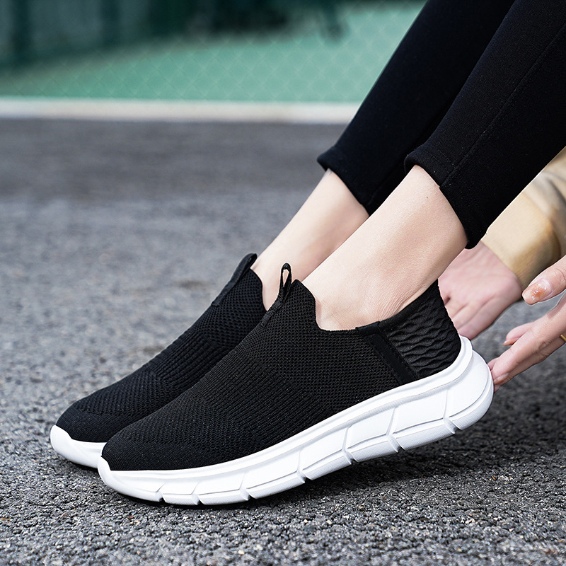 Slip-on comfortable breathable orthopedic shoes for the elderly