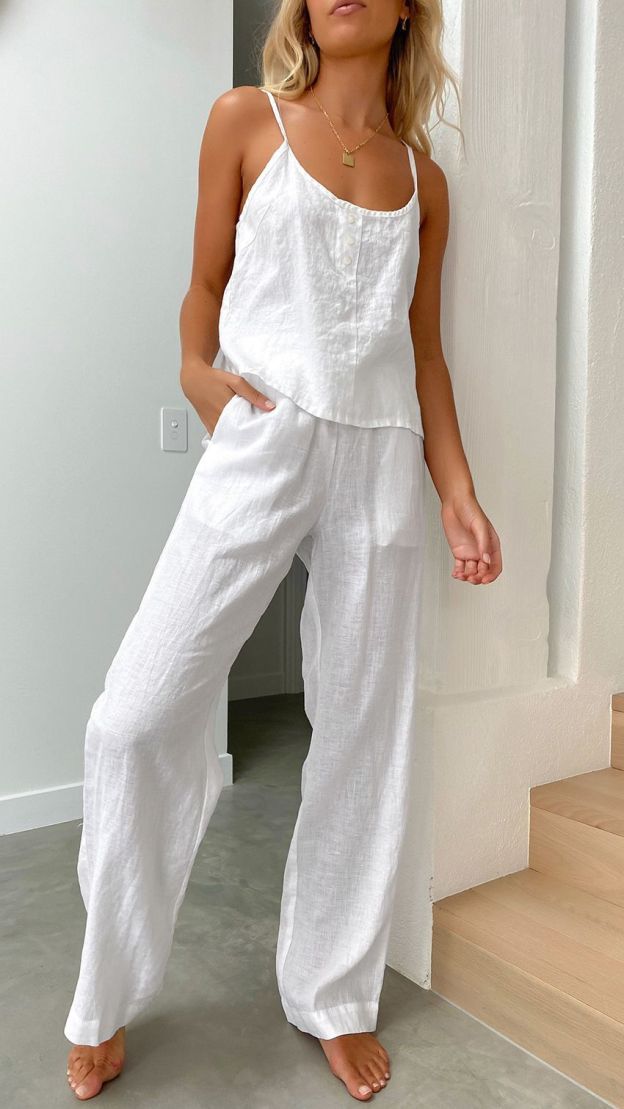 Women's casual sleeveless top and pants cotton and linen set