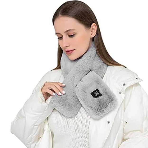 HeatWave Scarf - Cozy Warmth for Winter and the Holidays