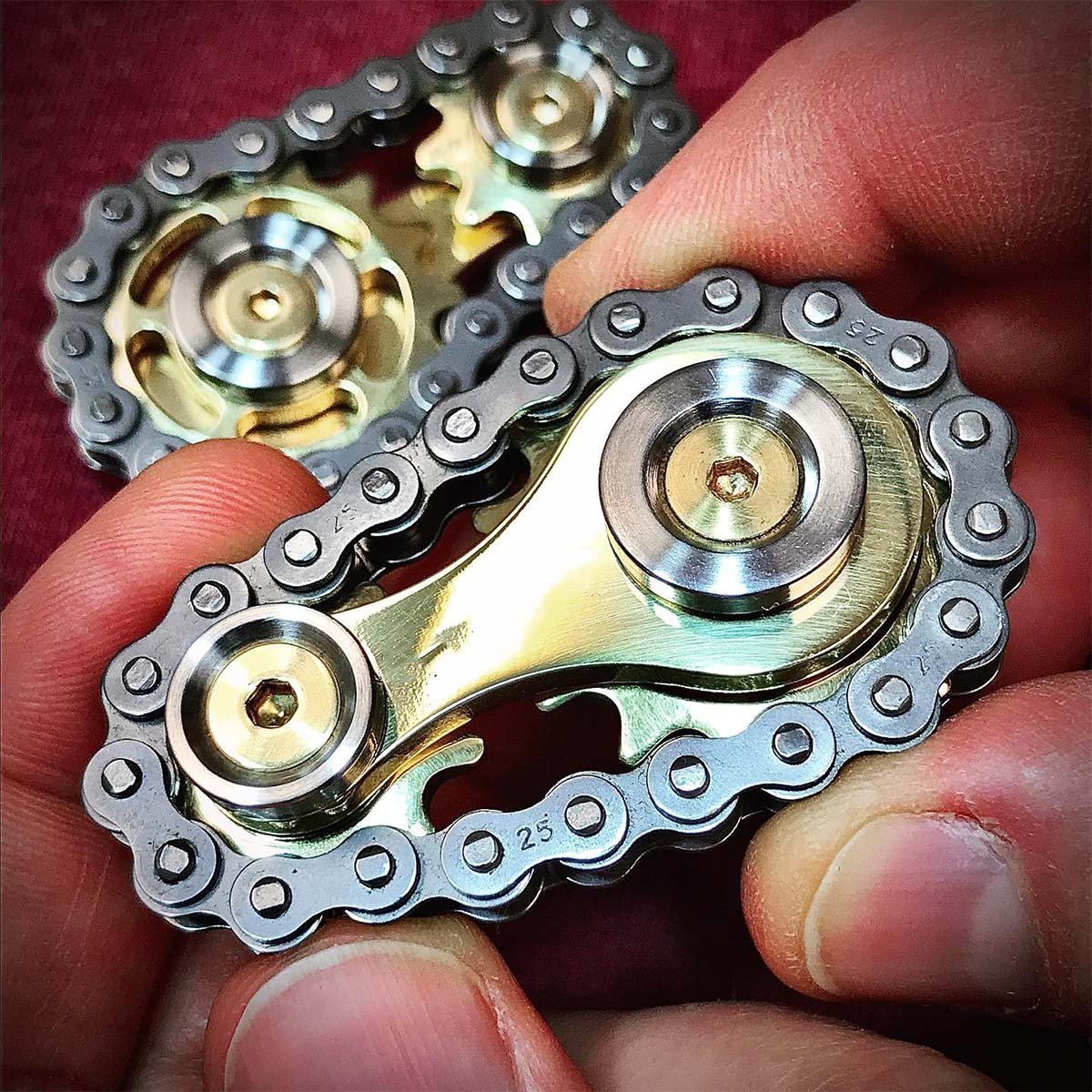 🔥LAST DAY 49% OFF - Sprockets Bicycle Chain Fidget Spinner Toys