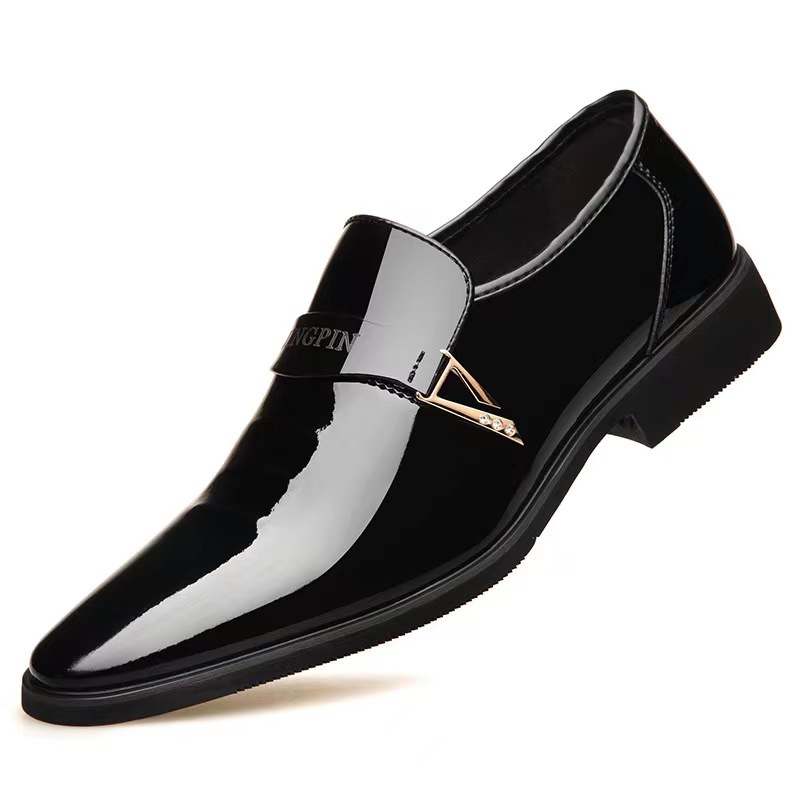2025 men's shoes new pointed bright patent leather business leather shoes