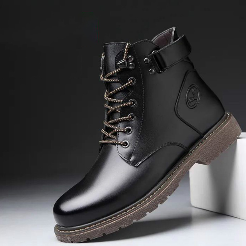 New high-top cowhide Doc Martens