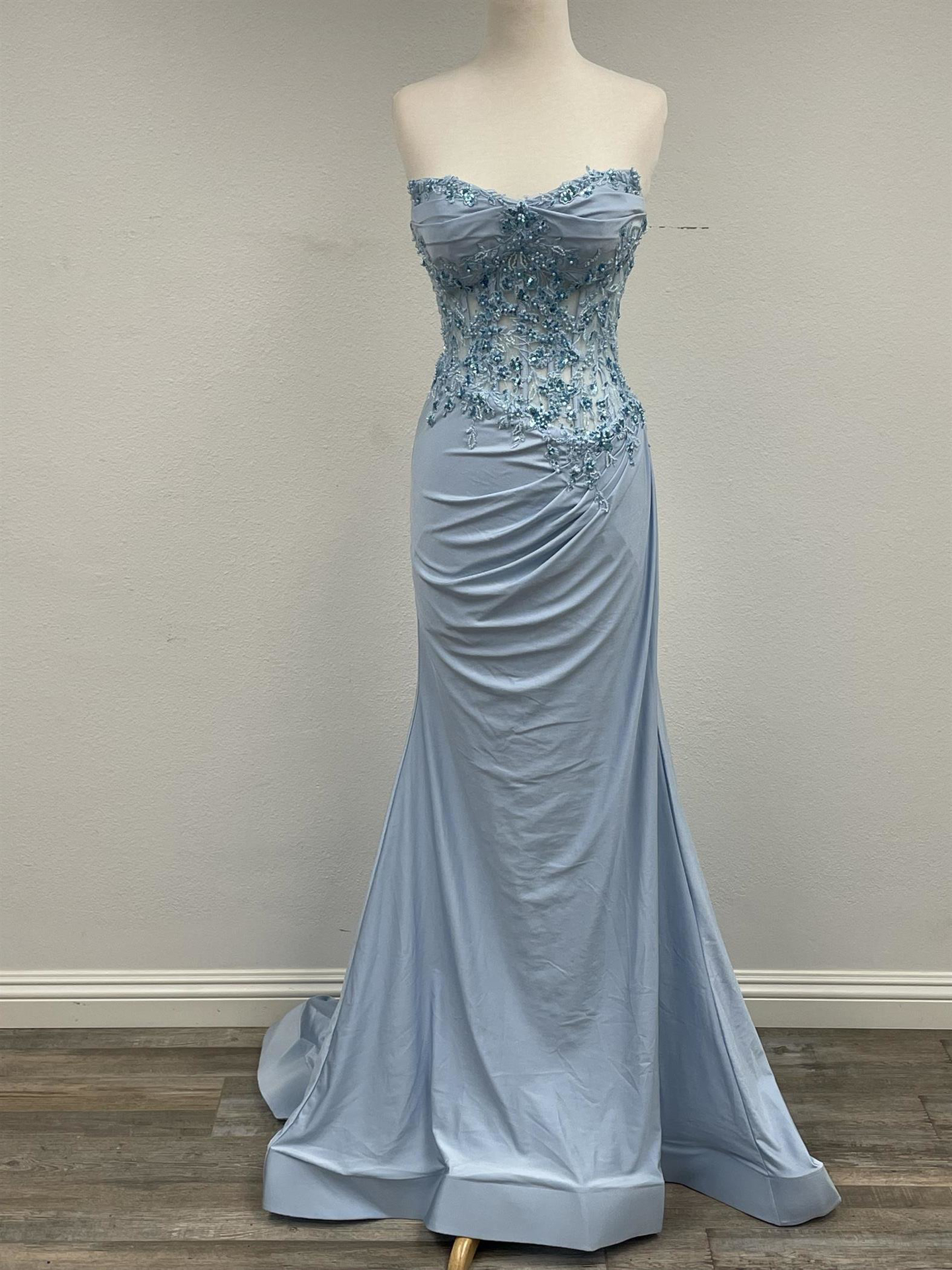 Flattering Fitted Sweetheart Court Train Floral Gown #C1345
