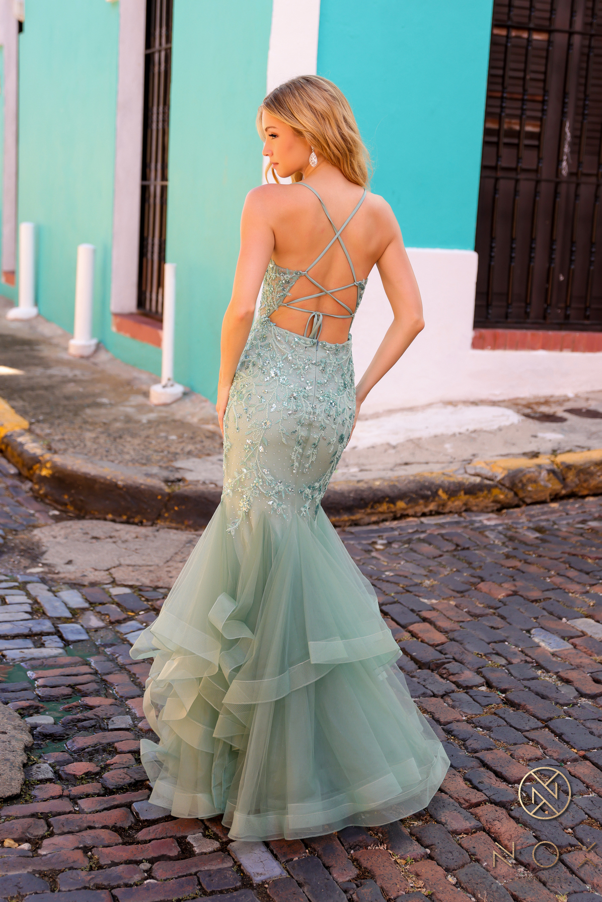 Mermaid Deep V-Neck Illusion Bodict Embroidery Beading Gown #G1368