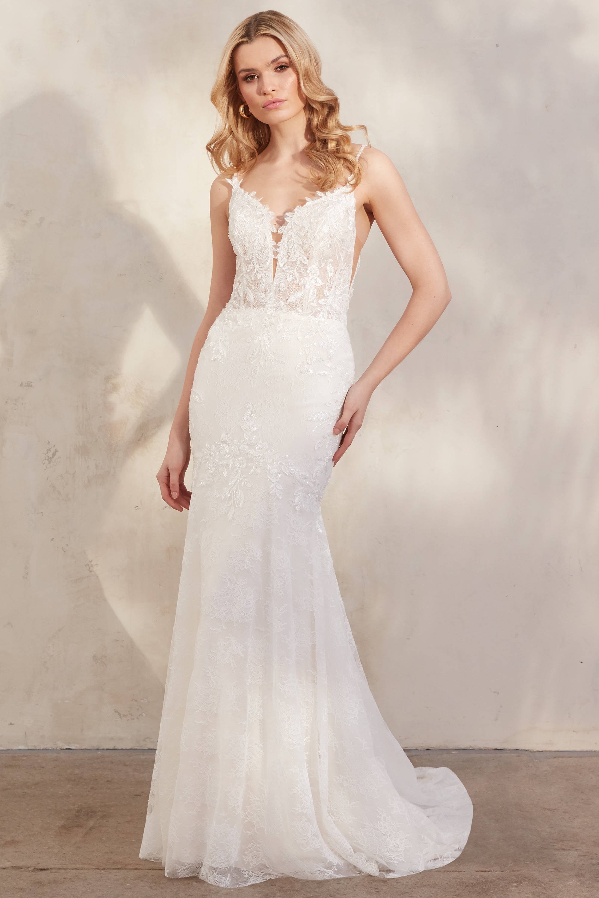 Adore by Justin Alexander  11256 Nova