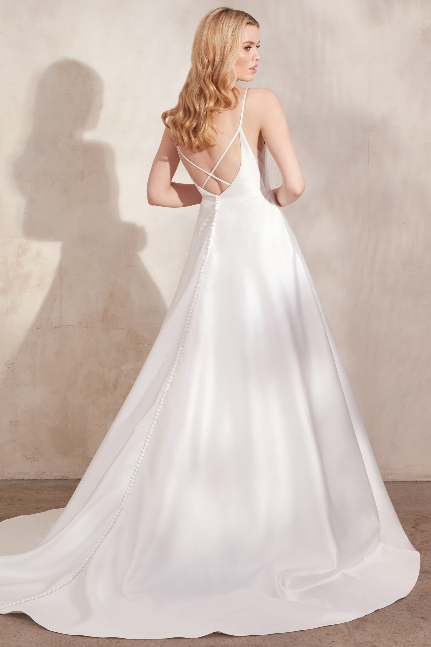 Adore by Justin Alexander 11273 Halo