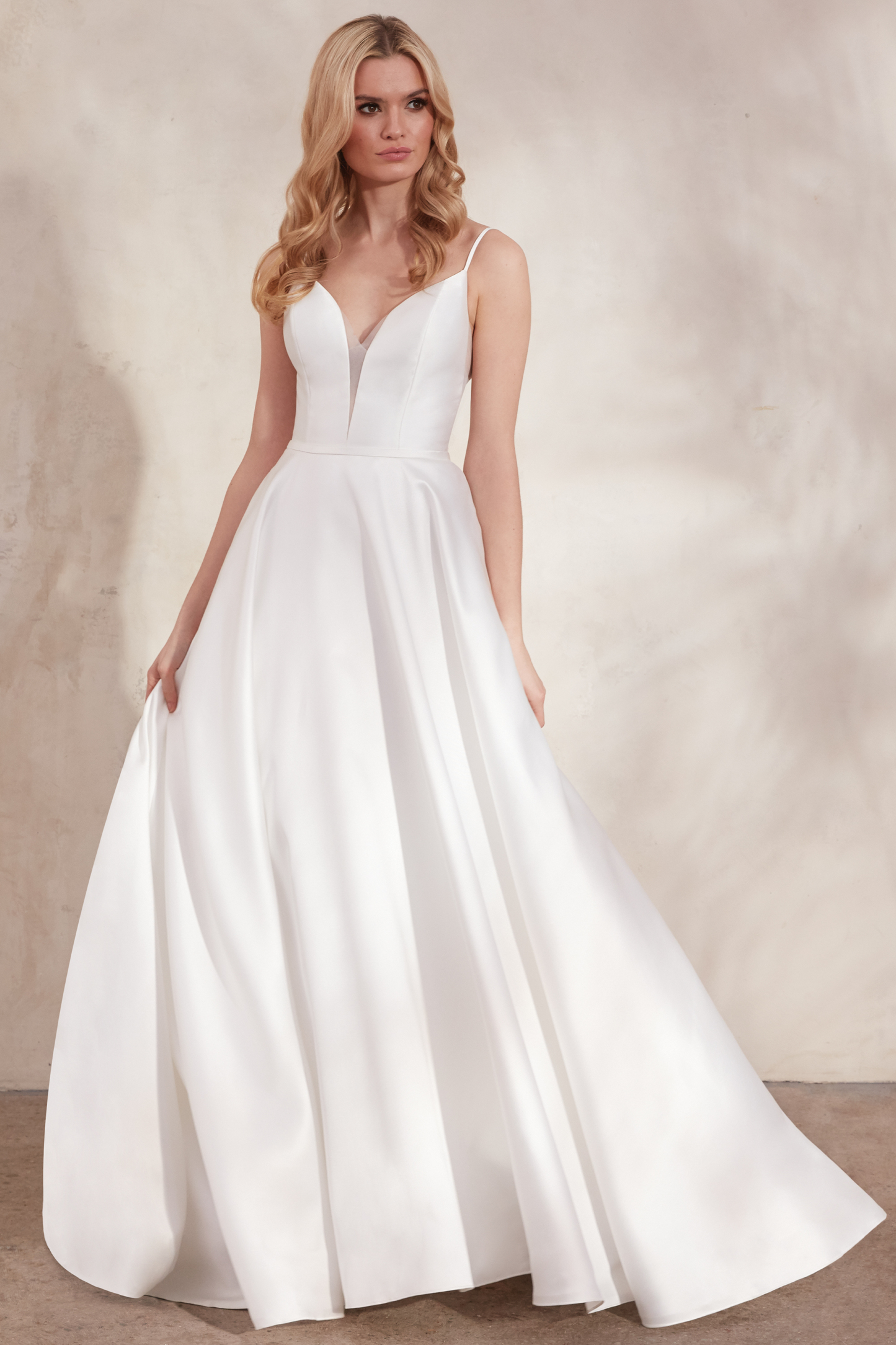 Adore by Justin Alexander 11273 Halo