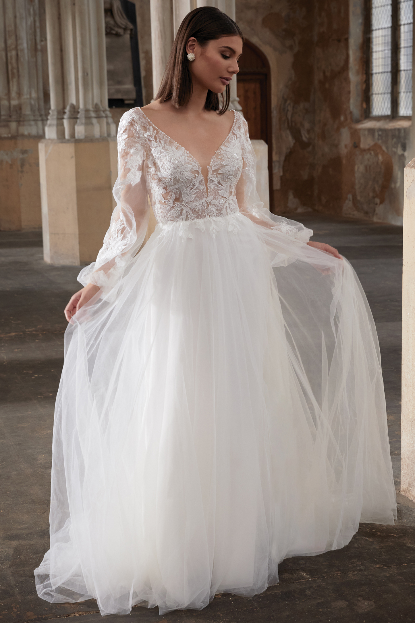 Adore by Justin Alexander  11284 River