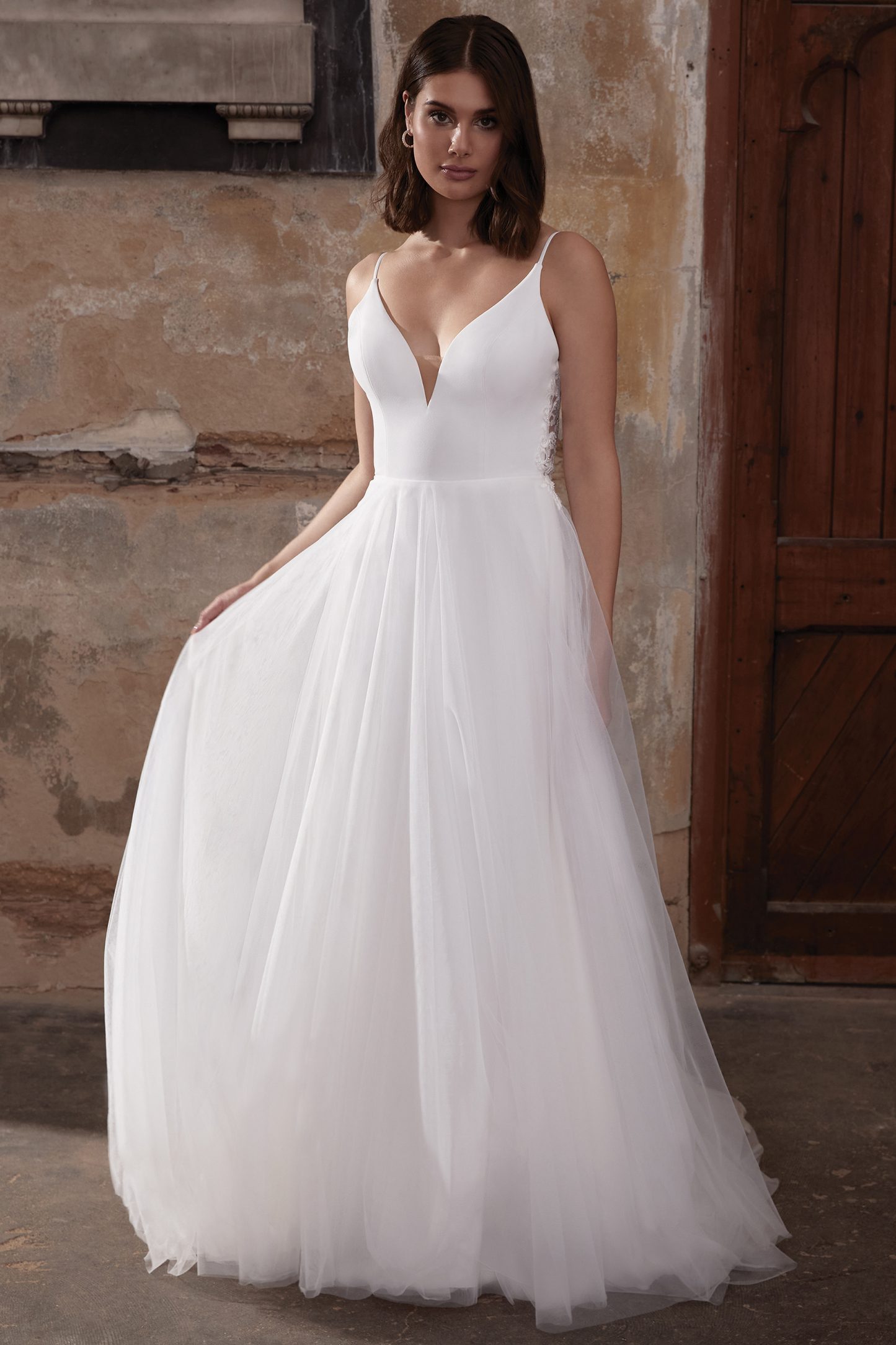Adore by Justin Alexander  11291 Austin