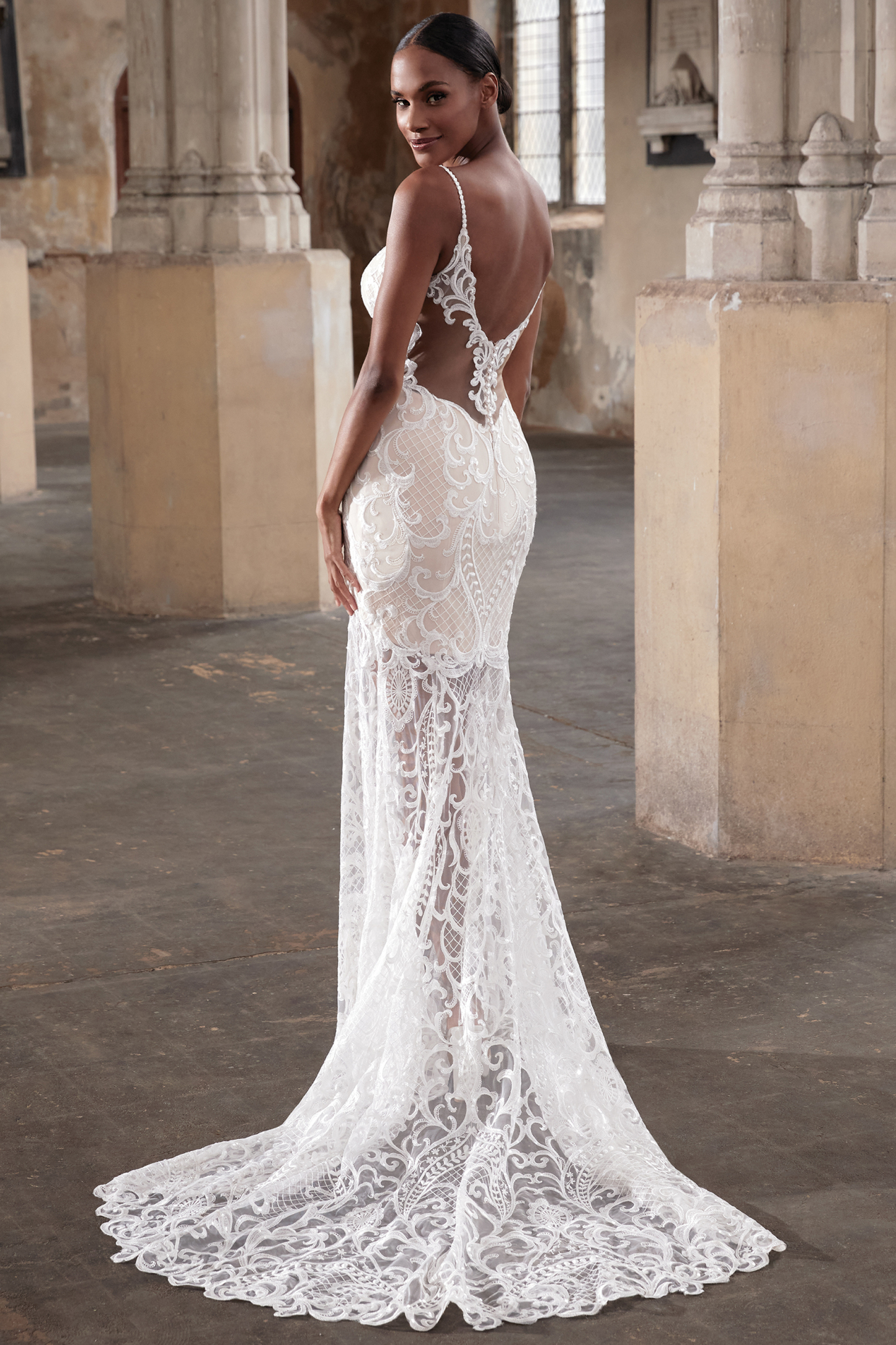 Adore by Justin Alexander 11300 Raven