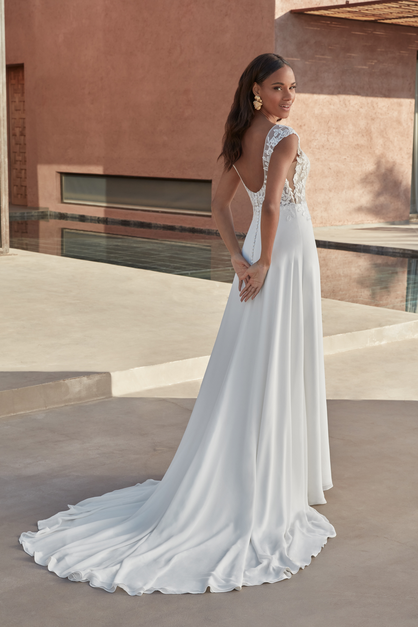 Adore by Justin Alexander 11314 Karla