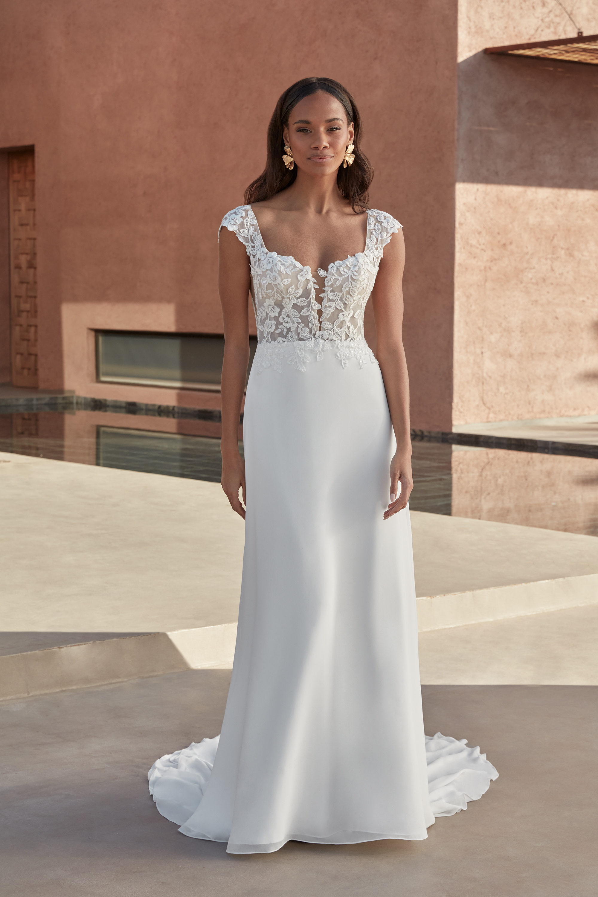 Adore by Justin Alexander  11314 Karla