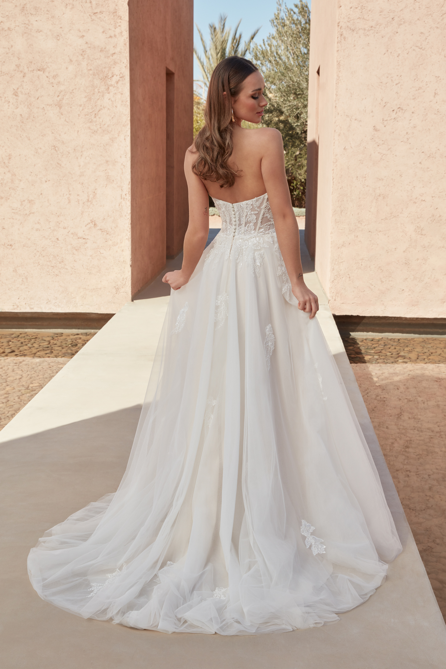 Adore by Justin Alexander  11322 Sanika