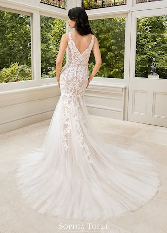 Sophia Tolli #Y21986