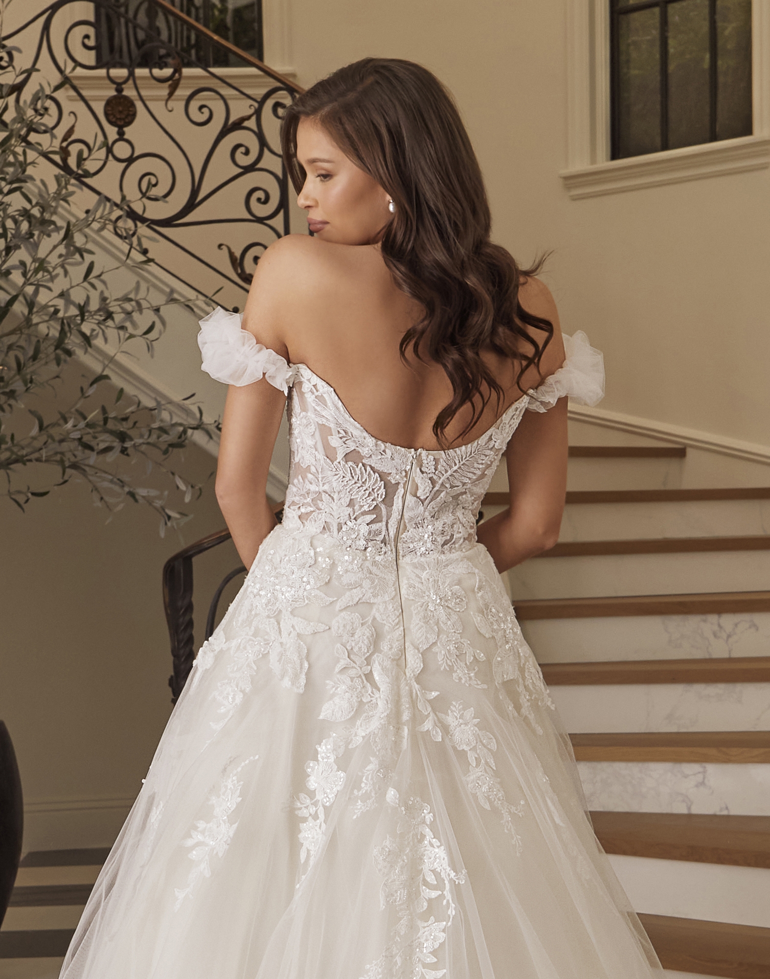 Casablanca Style 2574 Corinne