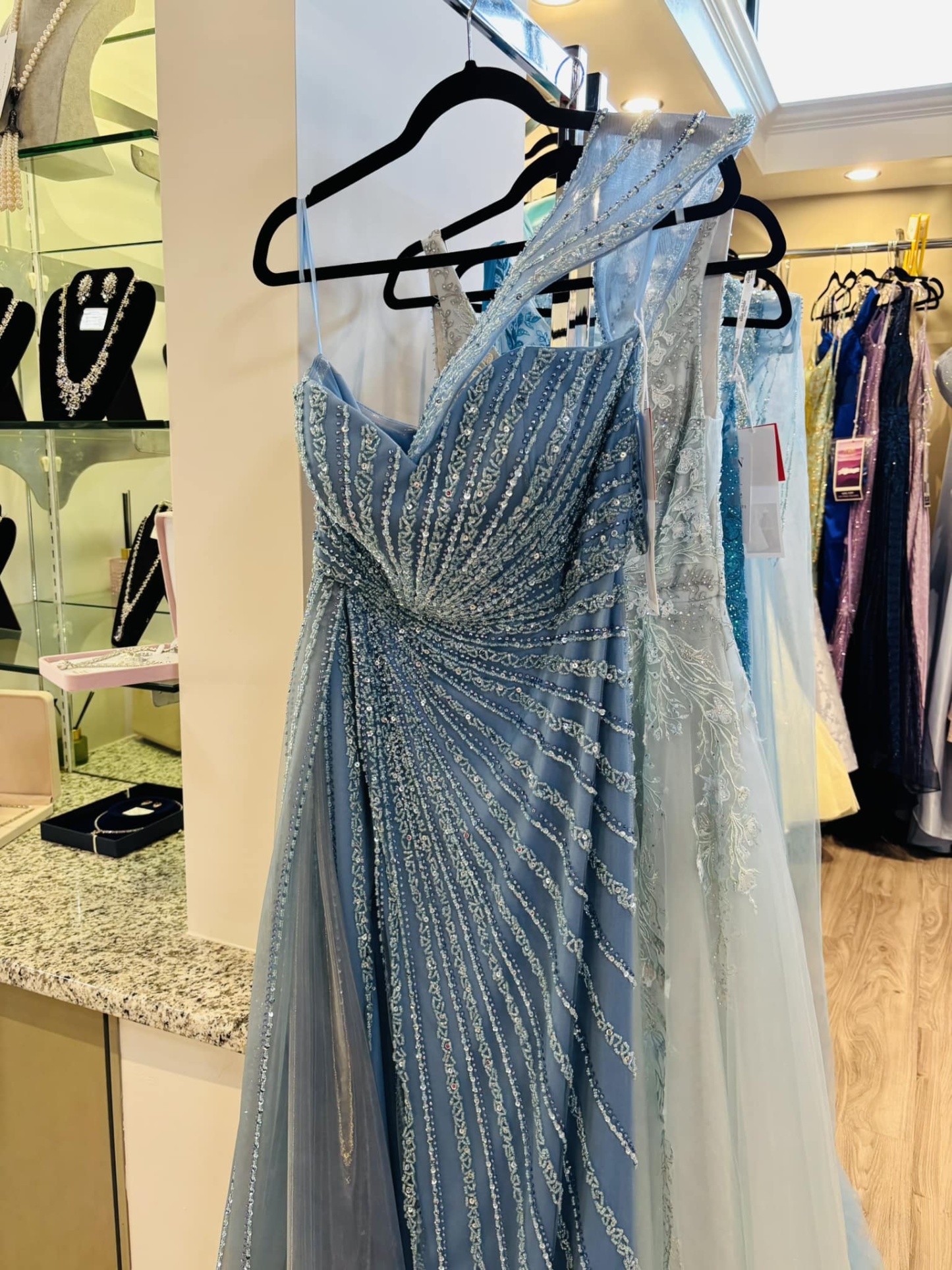 #010  Couture Lee 1236