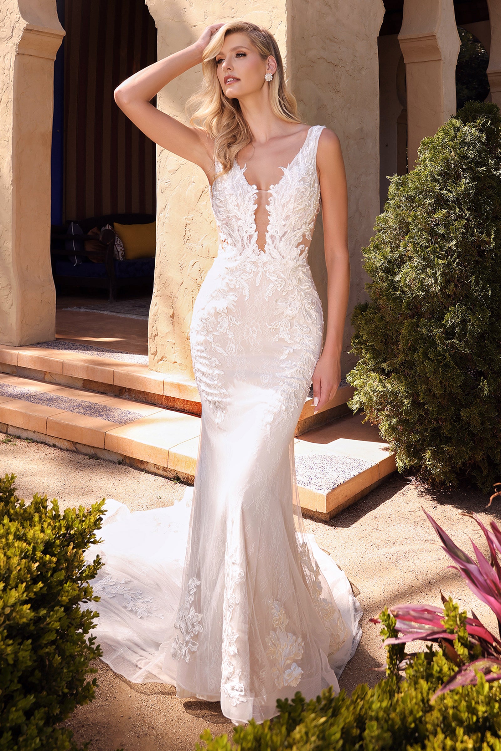 Fitted Mermaid V-Neck Lace Wedding Gown #A1072W