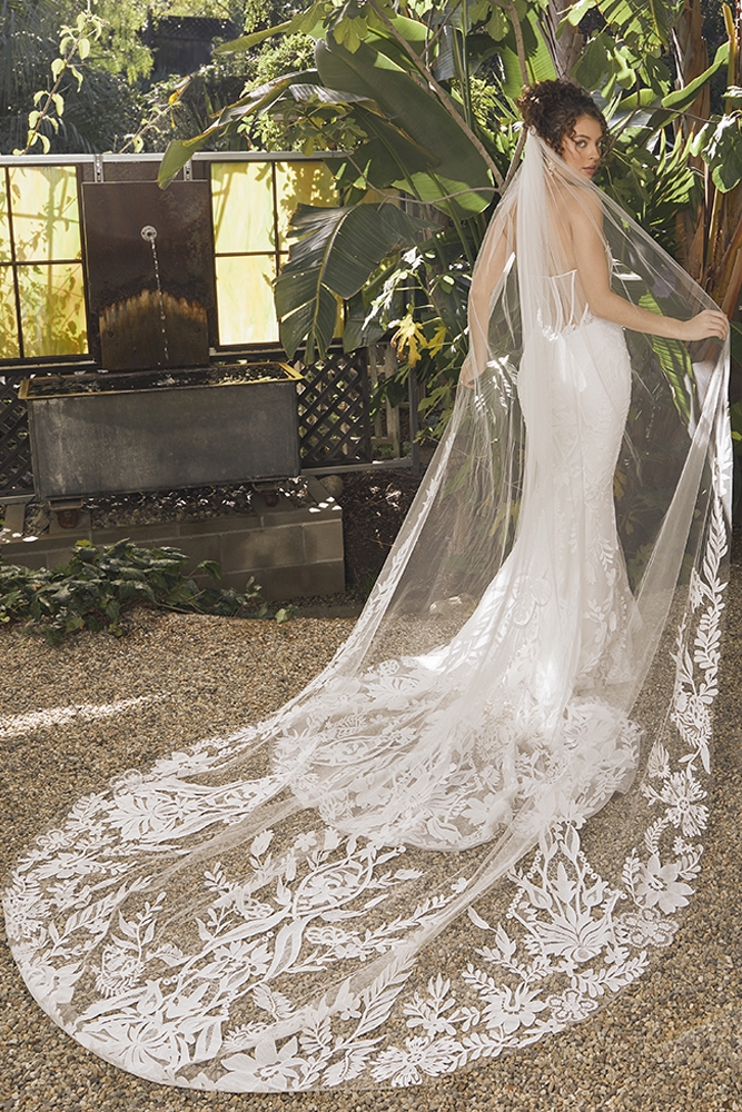 CASABLANCA wedding dress STYLE BL446 LAGUNA
