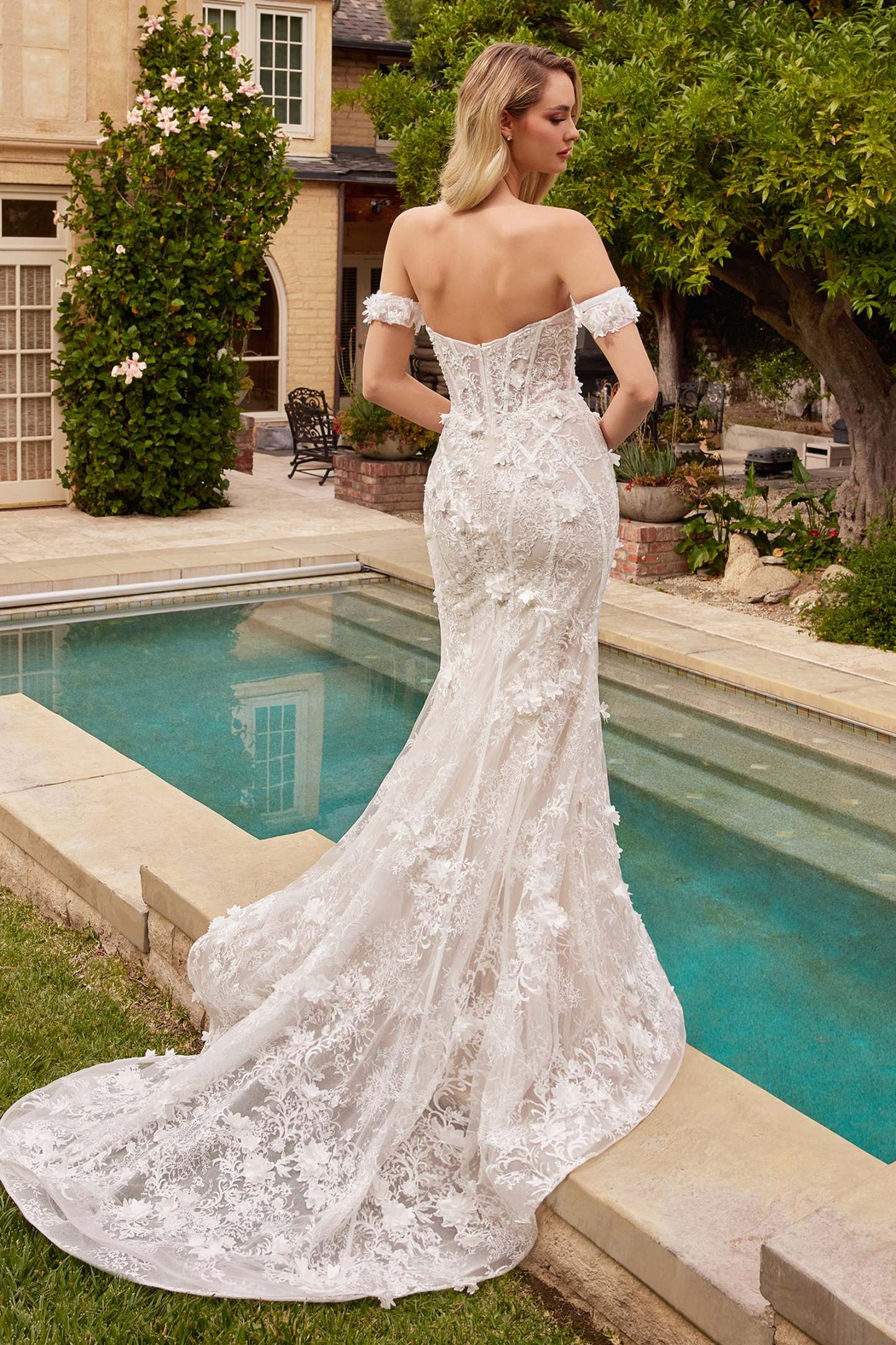 Romantic Fit & Flare Strapless Floral Appliques Wedding Dress #CD861W