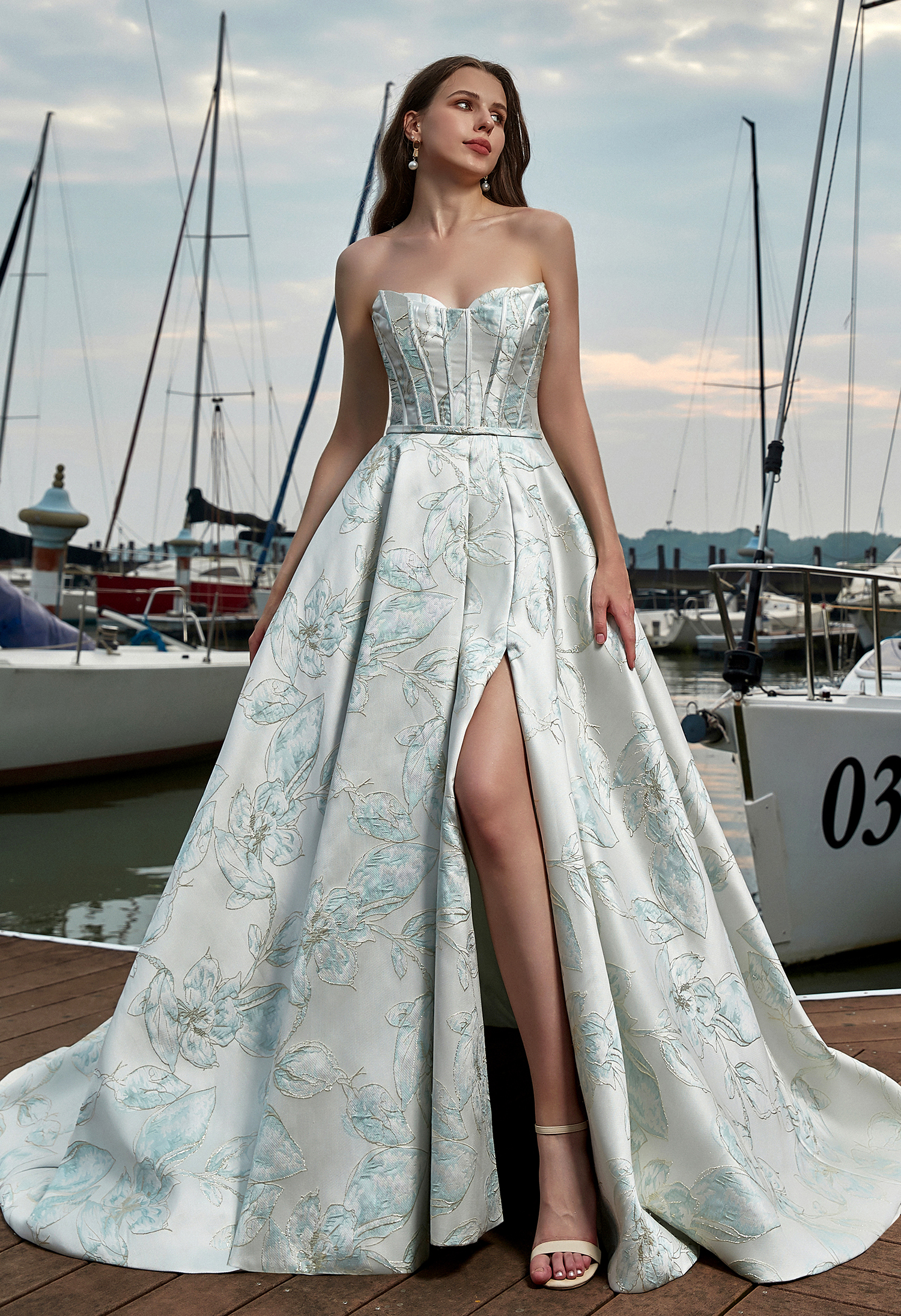 Satin Sleeveless A-Line Split And Grace Wedding Dress HW3411