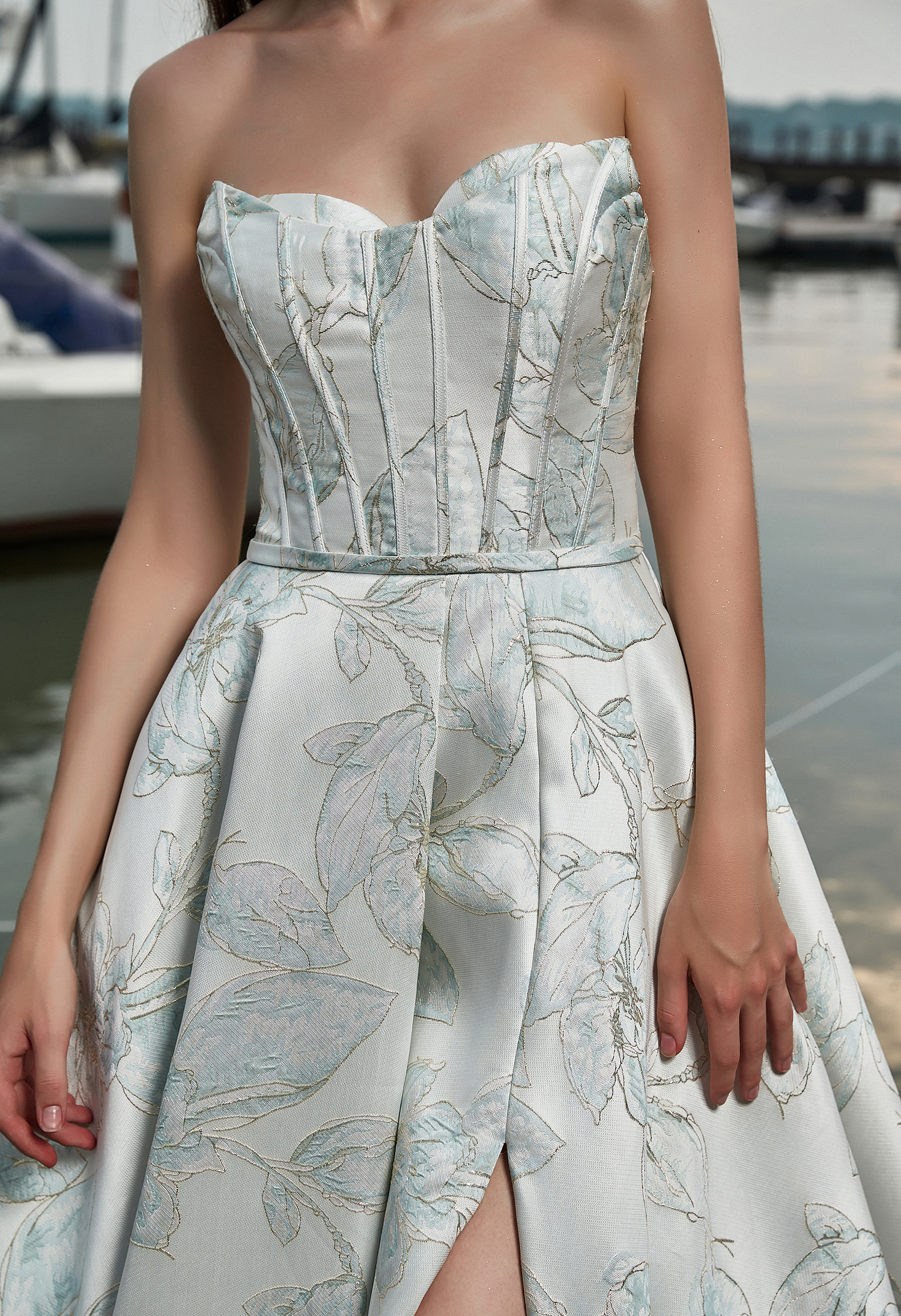 Satin Sleeveless A-Line Split And Grace Wedding Dress HW3411