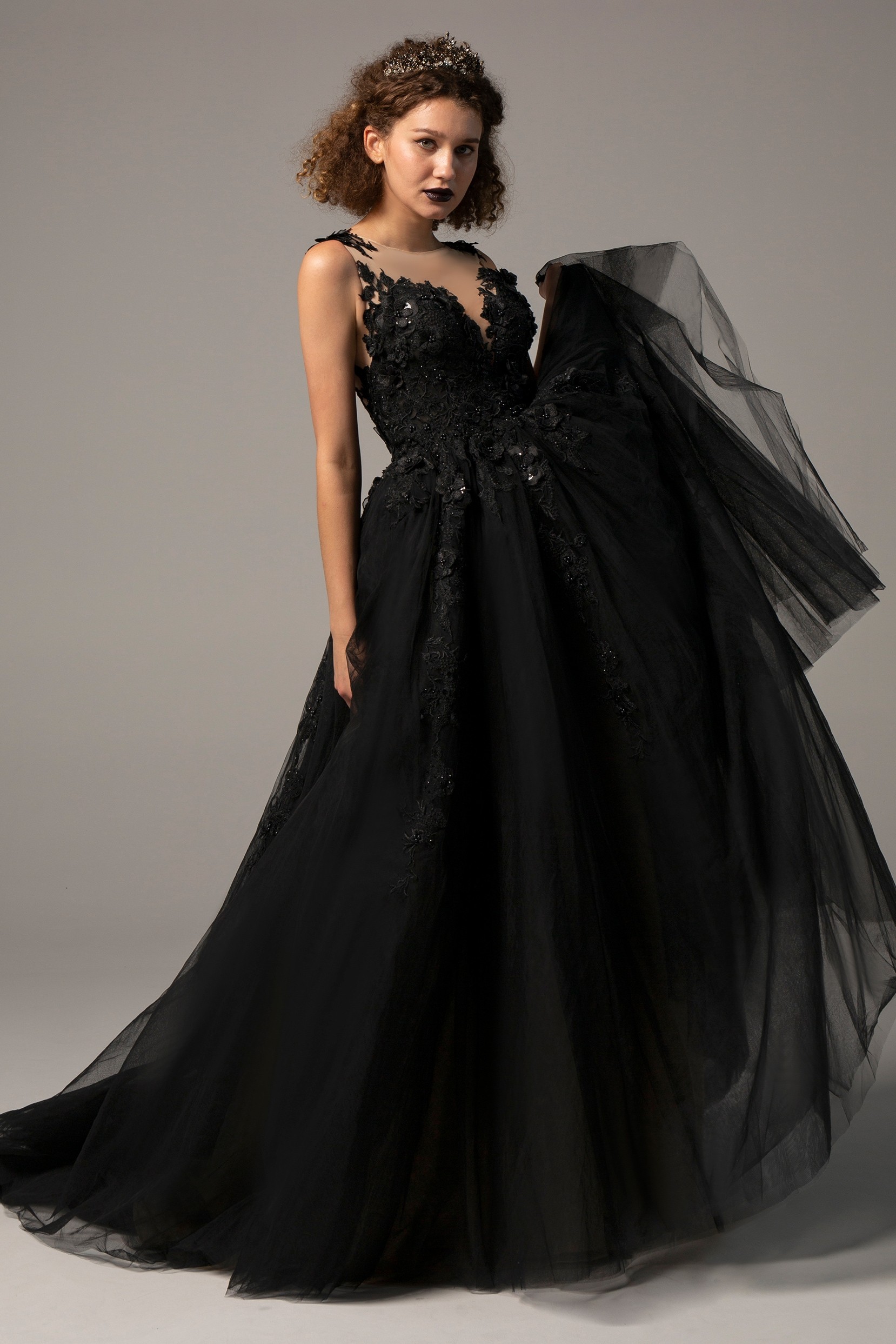 A-Line Court Train Tulle Wedding Dress CW2338