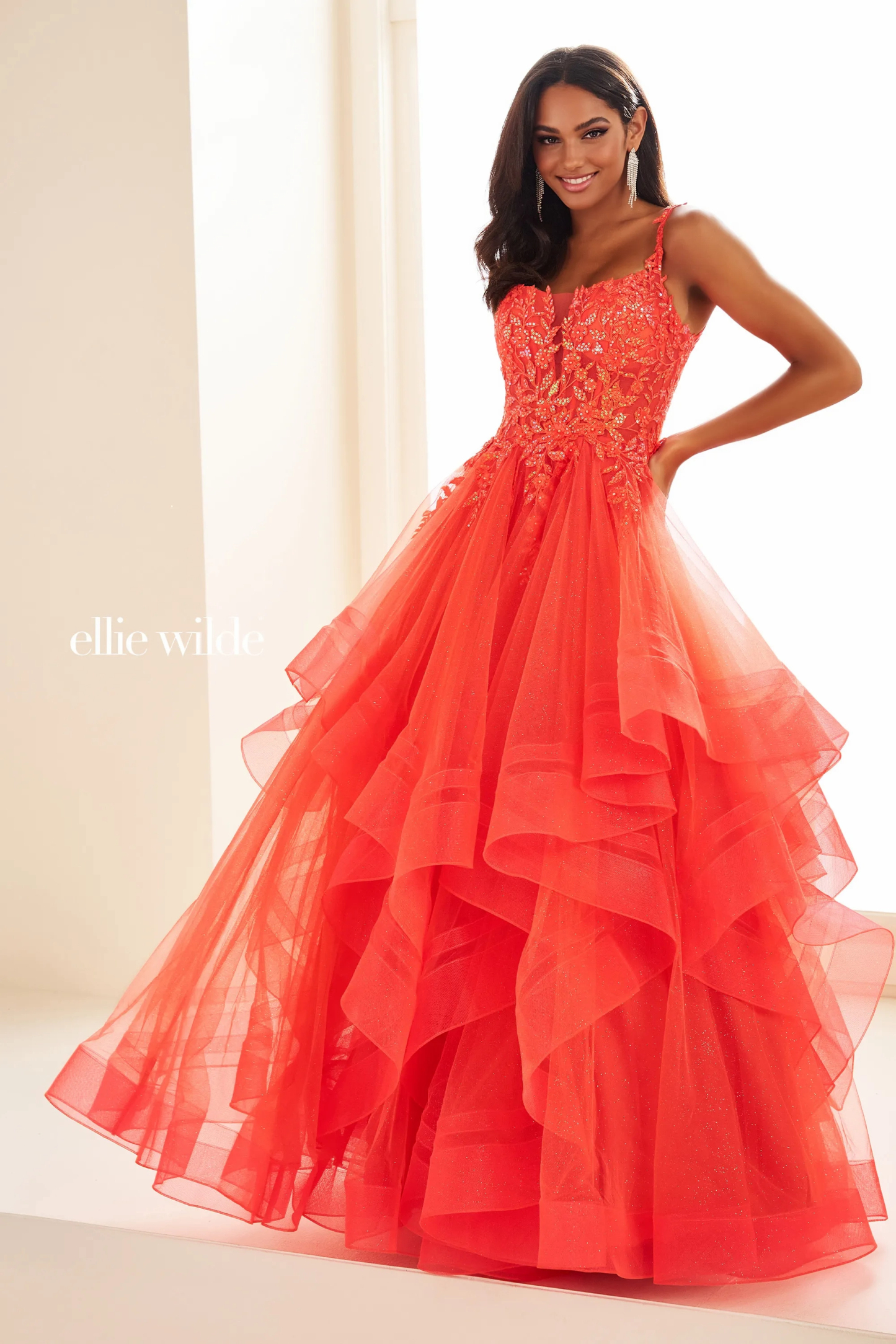 Ball Gown Sweetheart Lace Appliques Sequin Prom Dress #EW36035