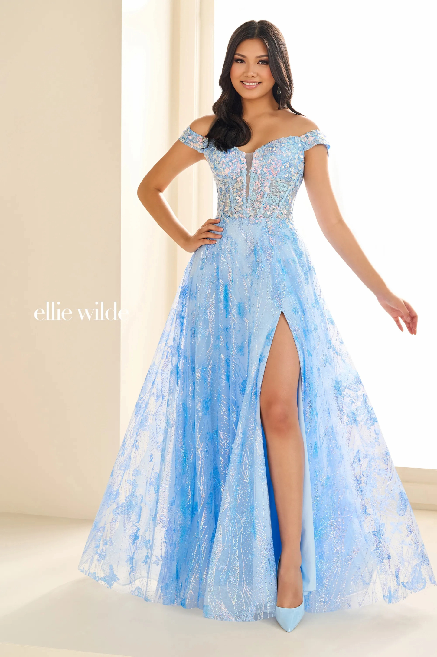 A-Line Sweetheart Lace Appliques Sequin Corset Bodice Slit Prom Dress