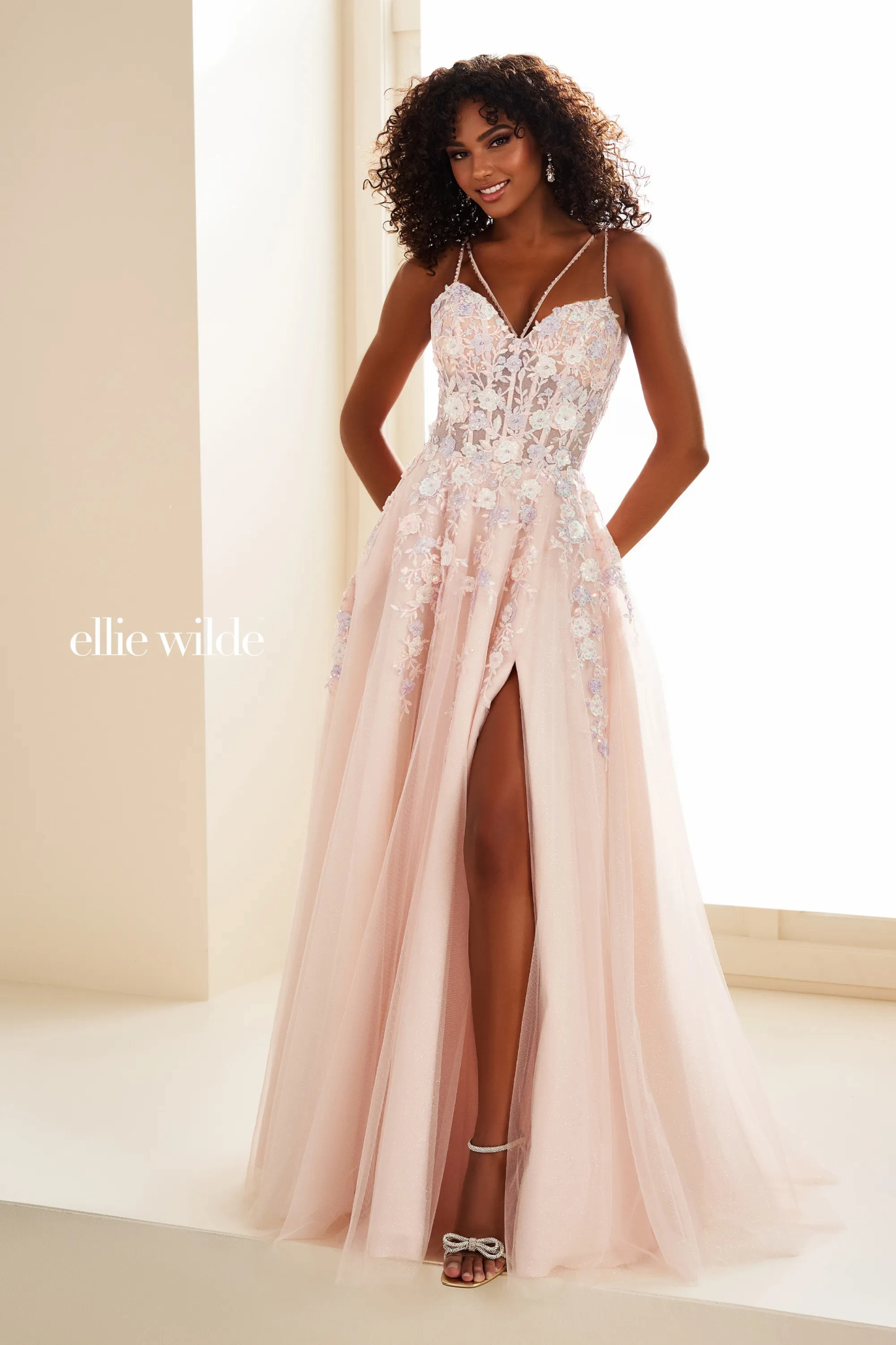 A-Line Sweetheart Spaghetti Straps Lace Appliques Prom Dress With Pockets # Ellie Wilde EW36079