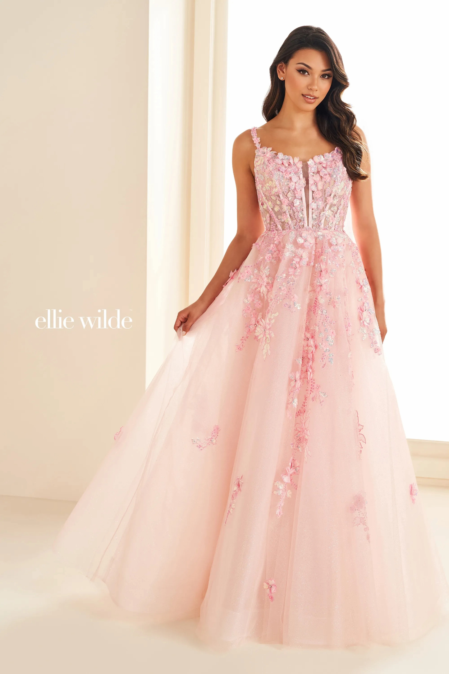 A-Line Sweetheart Glitter Tulle Lace Appliques Lace-Up Back Prom Dress