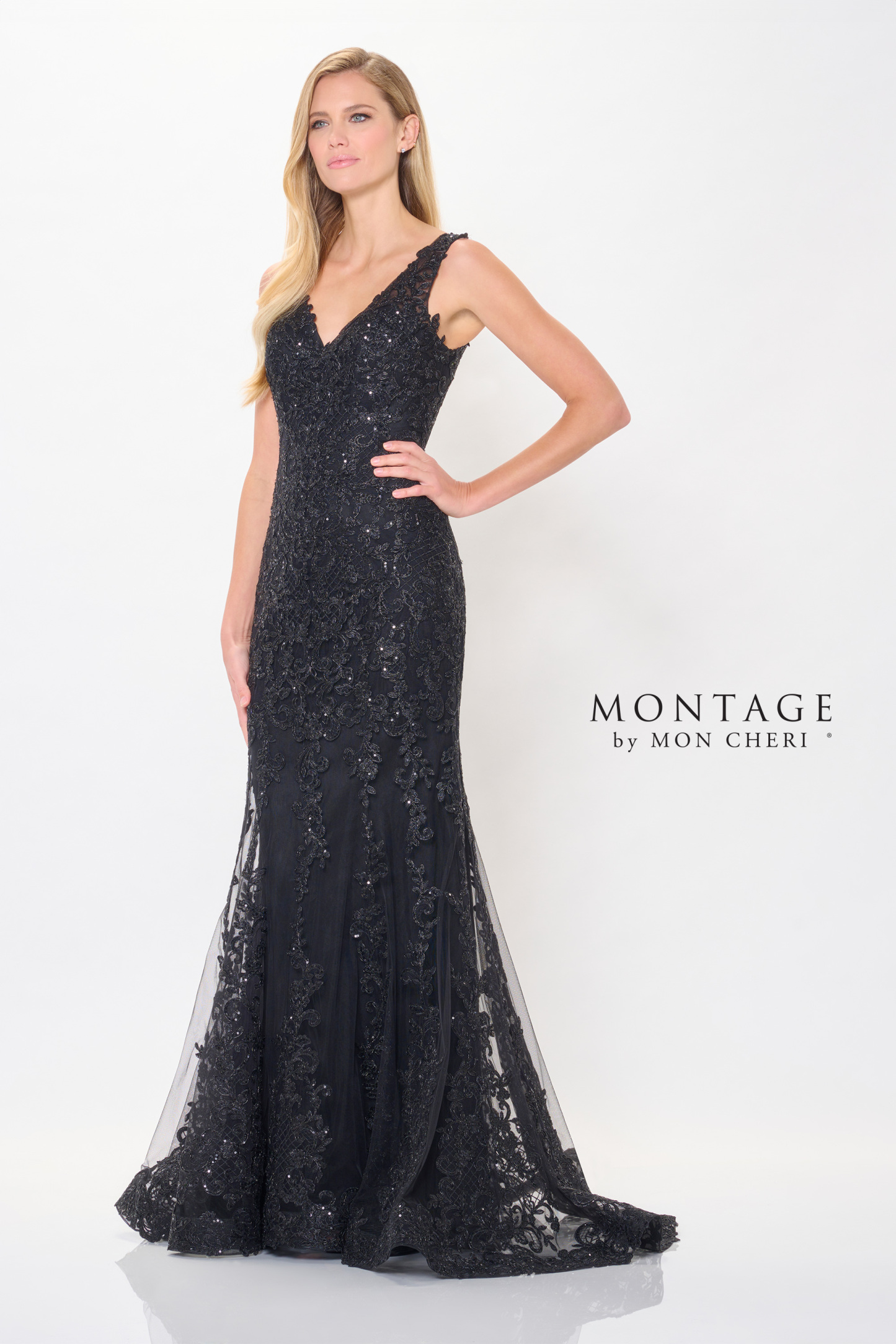 Glamorous Trumpet V-Neck Lace Appliques Mother Of The Bride Dress #M906
