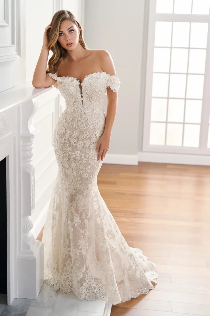 MARTIN THORNBURG MT1401 Flattering Fit and Flare Sweetheart  Wedding Dress